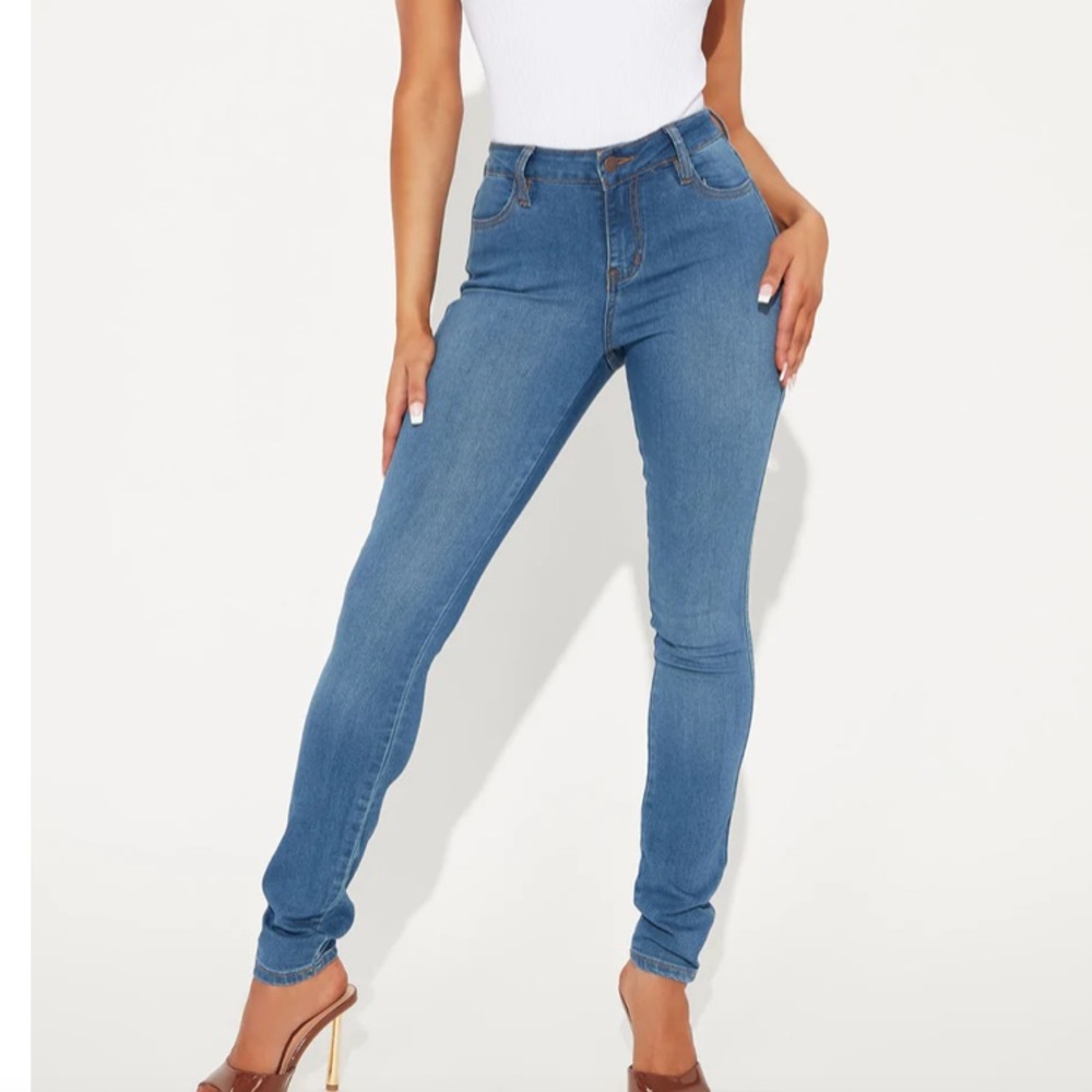 Fashionnova Mid-rise Skinny Jeans Medium Wash